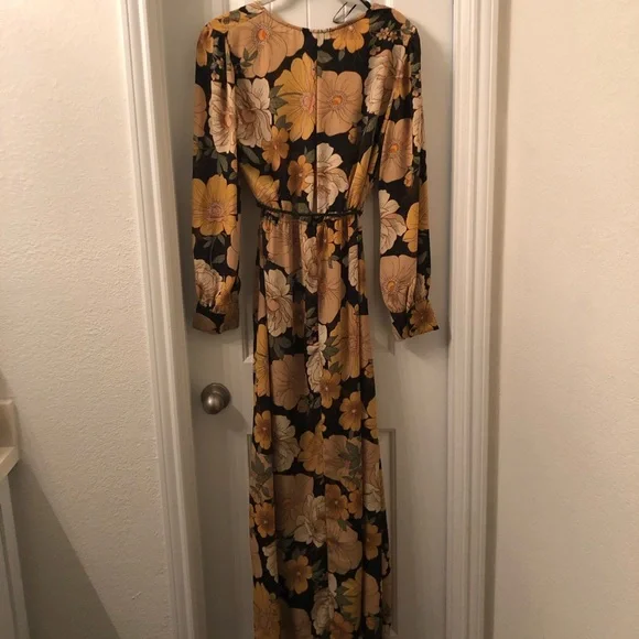 Floral tassel tie maxi dress - Picture 4 of 5